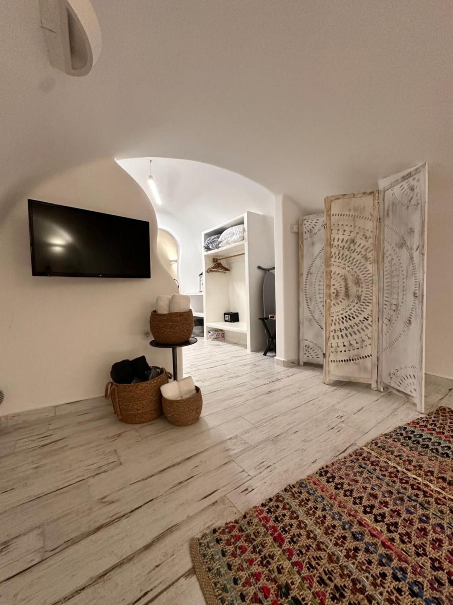 Avenoir 1Bedroom Luxury Cave Villa Vóthon Extérieur photo